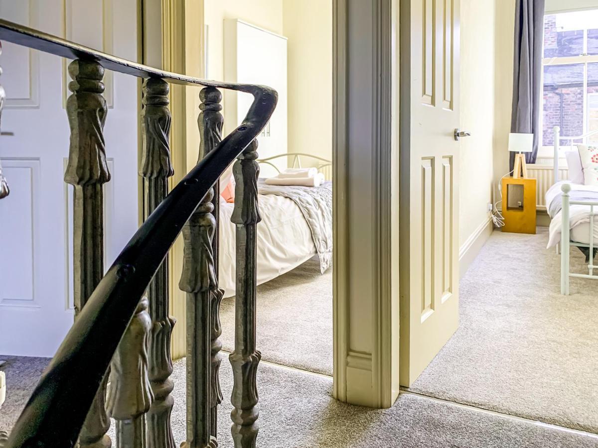 The Vines - Stunning Period Home With Free Parking York Exterior foto
